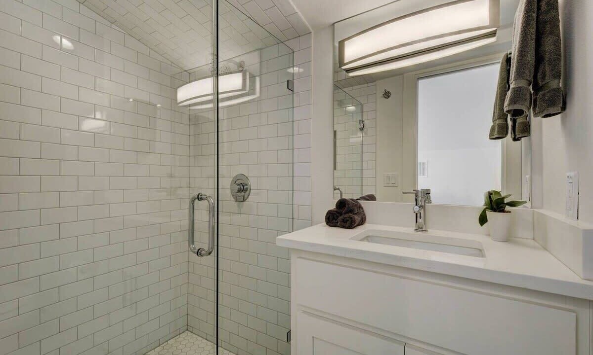 Photo of Bathroom in Govalle