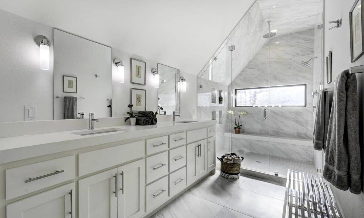 Photo of Bathroom in Govalle