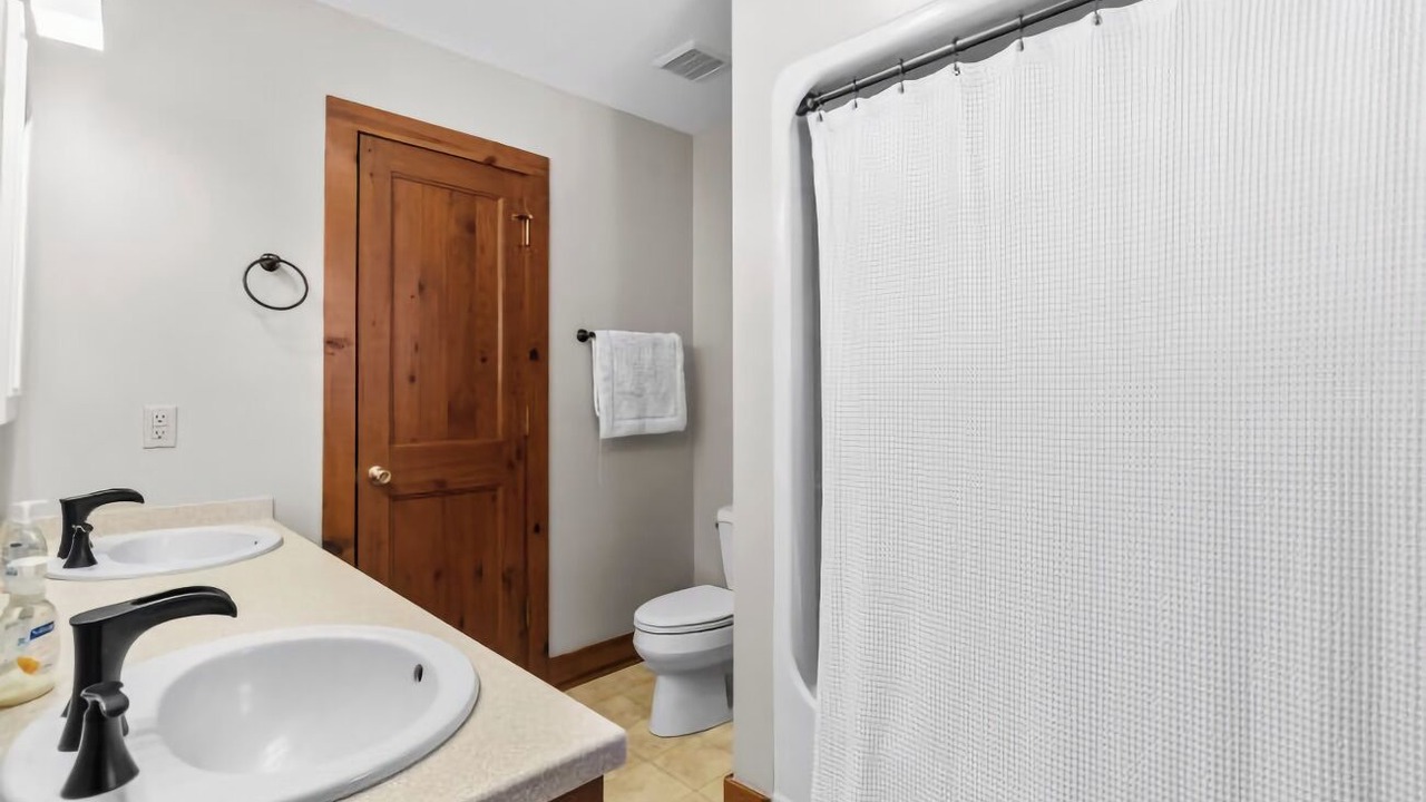 Photo of Bathroom in Clarksville