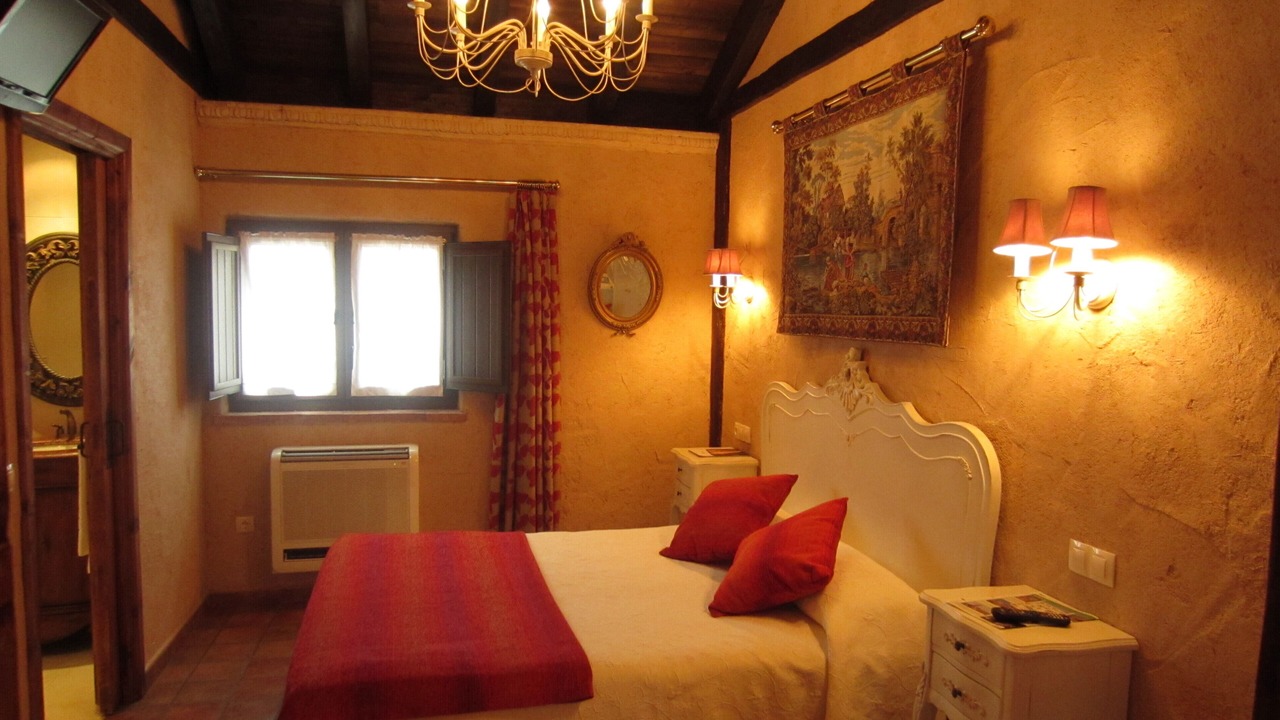 Photo of Bedroom in Lerma