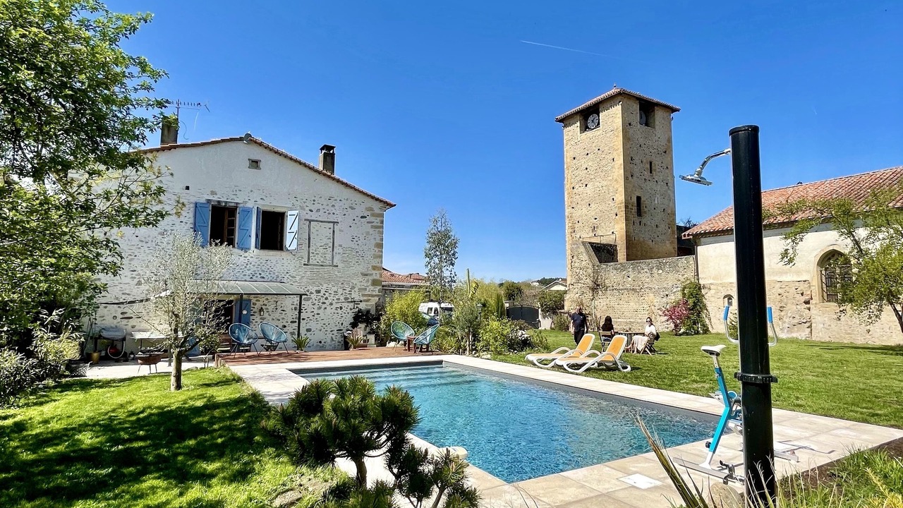 Photo of Outdoor in Beauchalot