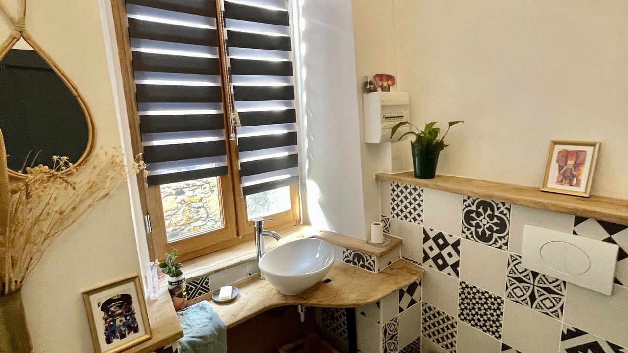 Photo of Bathroom in Beauchalot