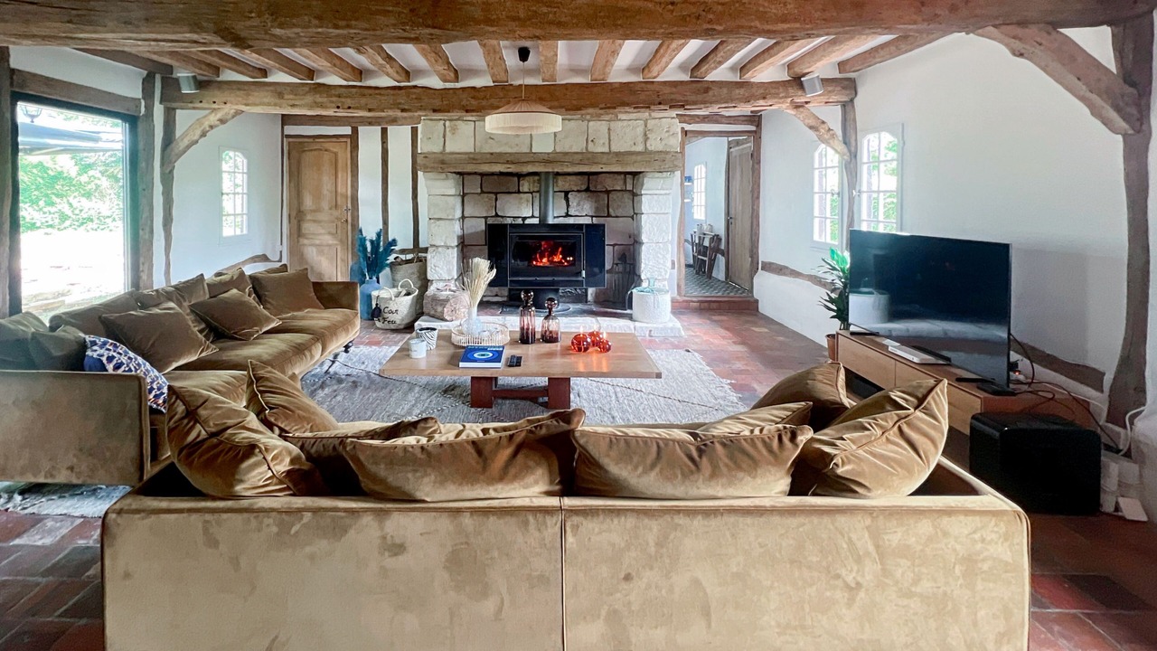 Photo of Livingroom in Fresne Cauverville