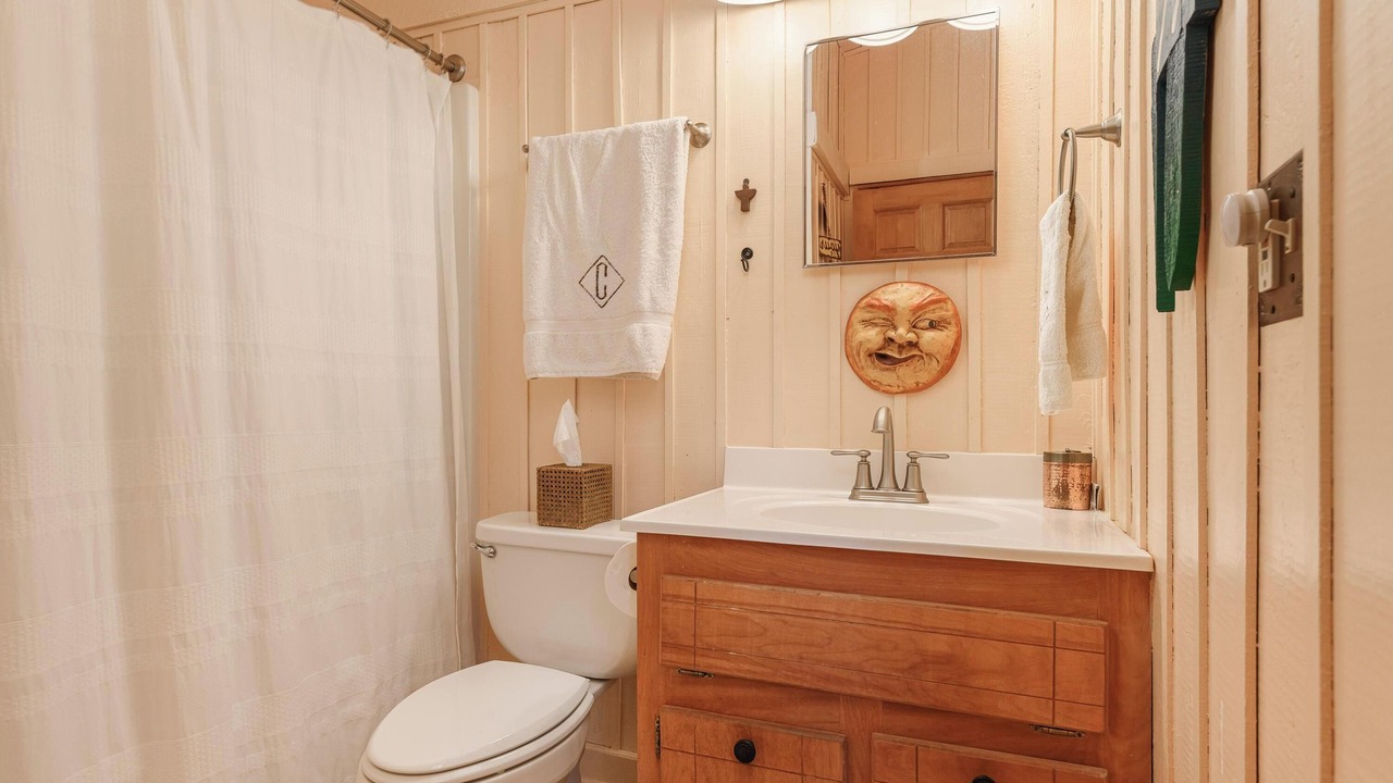 Photo of Bathroom in Mentone