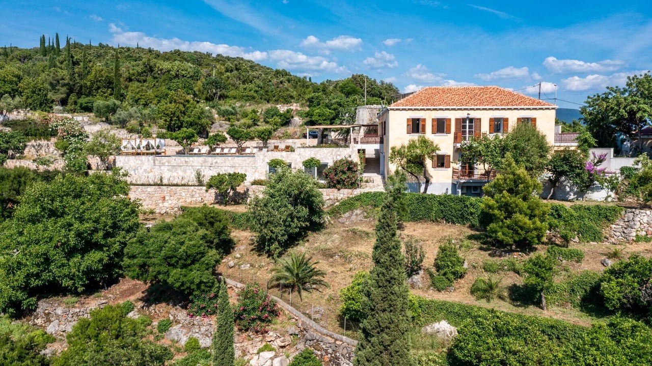Photo of Outdoor in Molunat