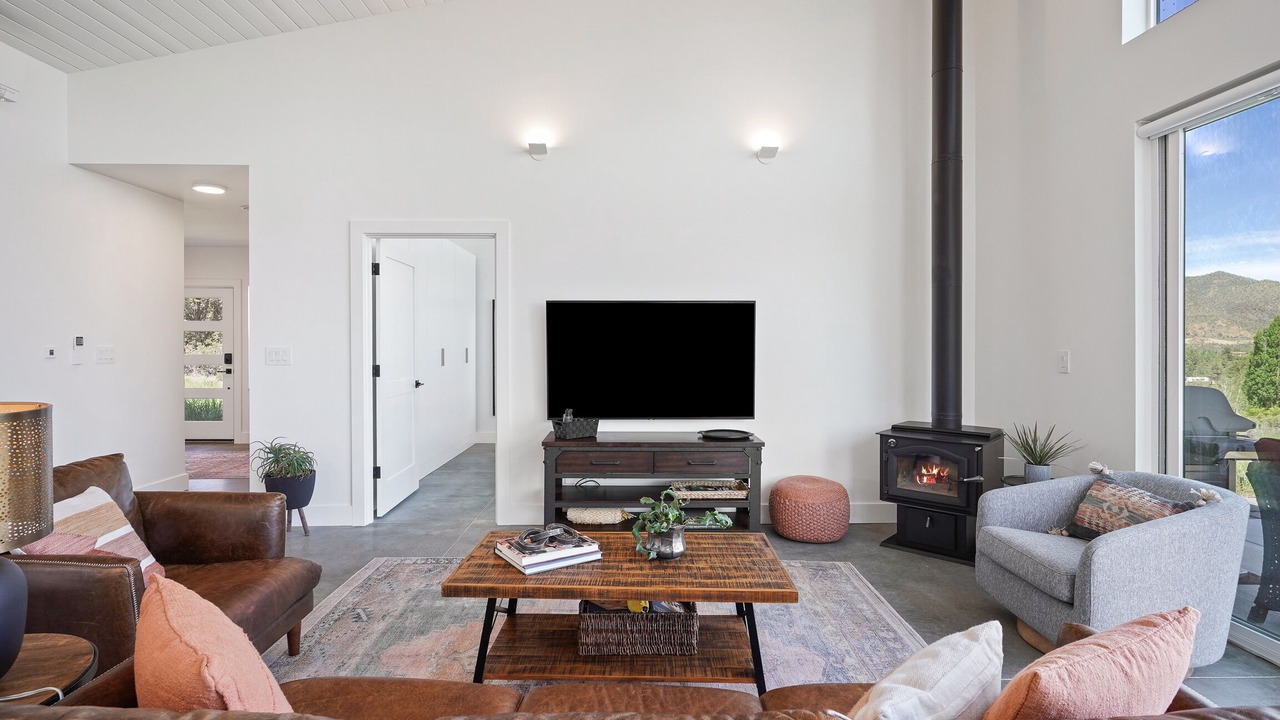 Photo of Livingroom in Terrebonne
