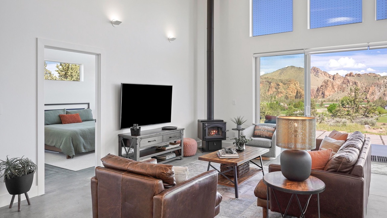 Photo of Livingroom in Terrebonne