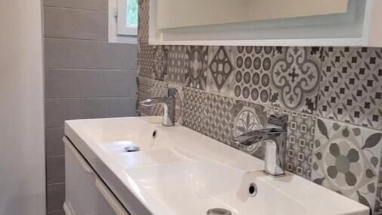Photo of Bathroom in Saint-Martin-en-Campagne
