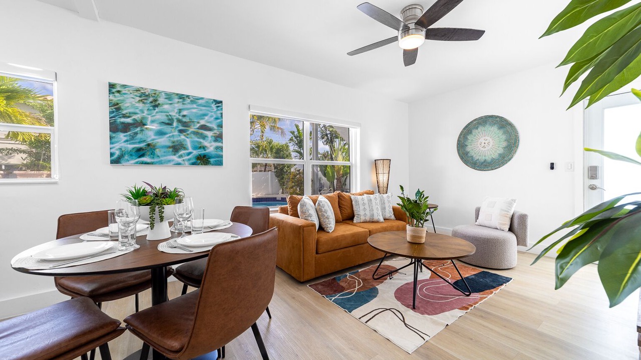 Photo of Livingroom in Coral Ridge