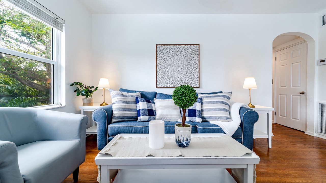 Photo of Livingroom in Coral Ridge