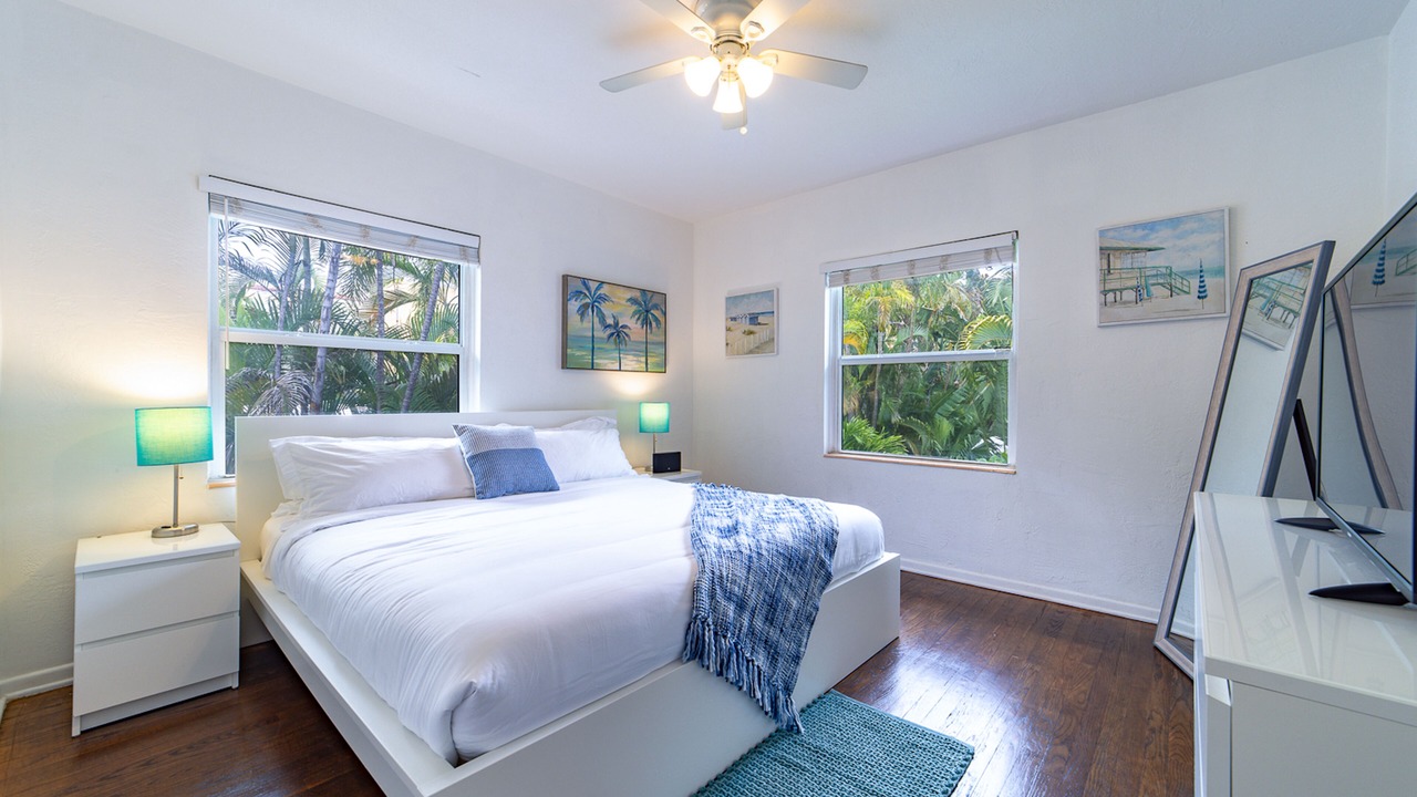 Photo of Bedroom in Coral Ridge