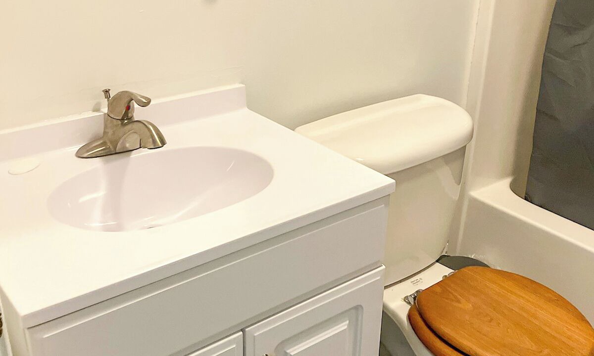 Photo of Bathroom in Macomb