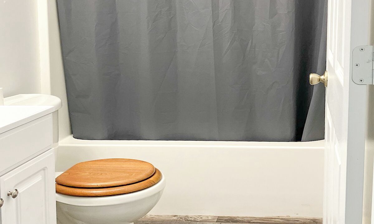 Photo of Bathroom in Macomb