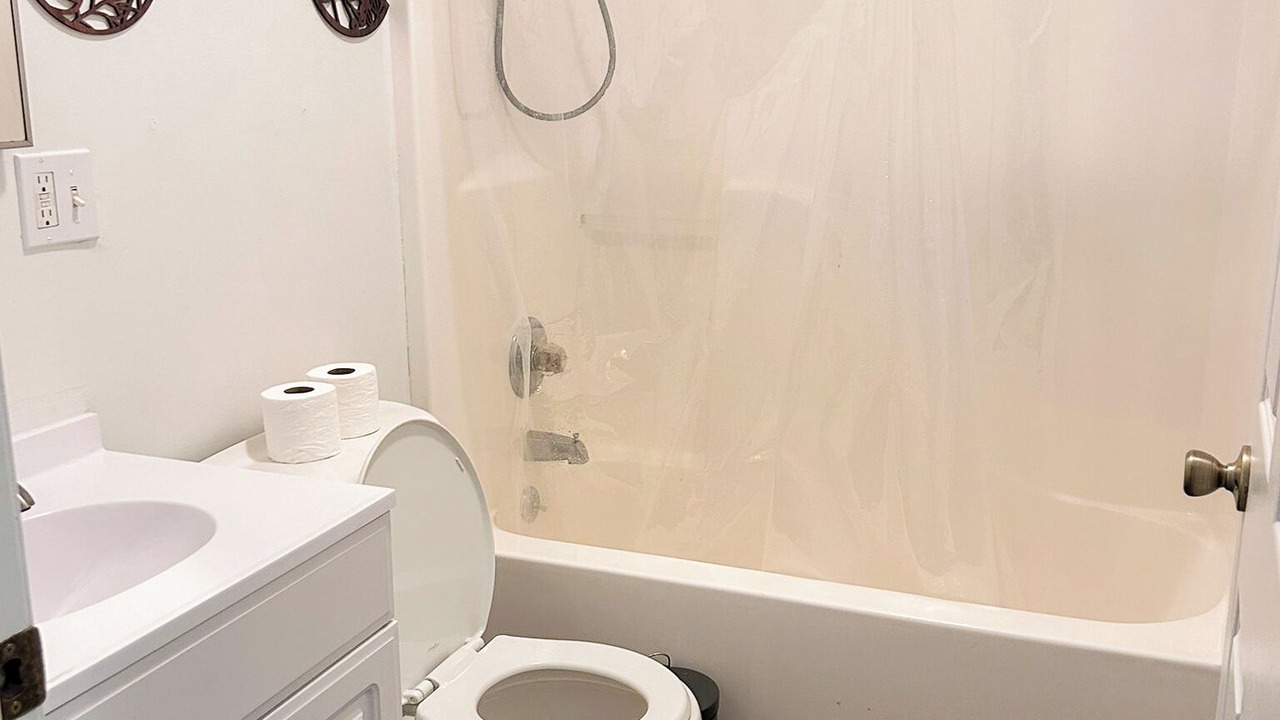 Photo of Bathroom in Macomb