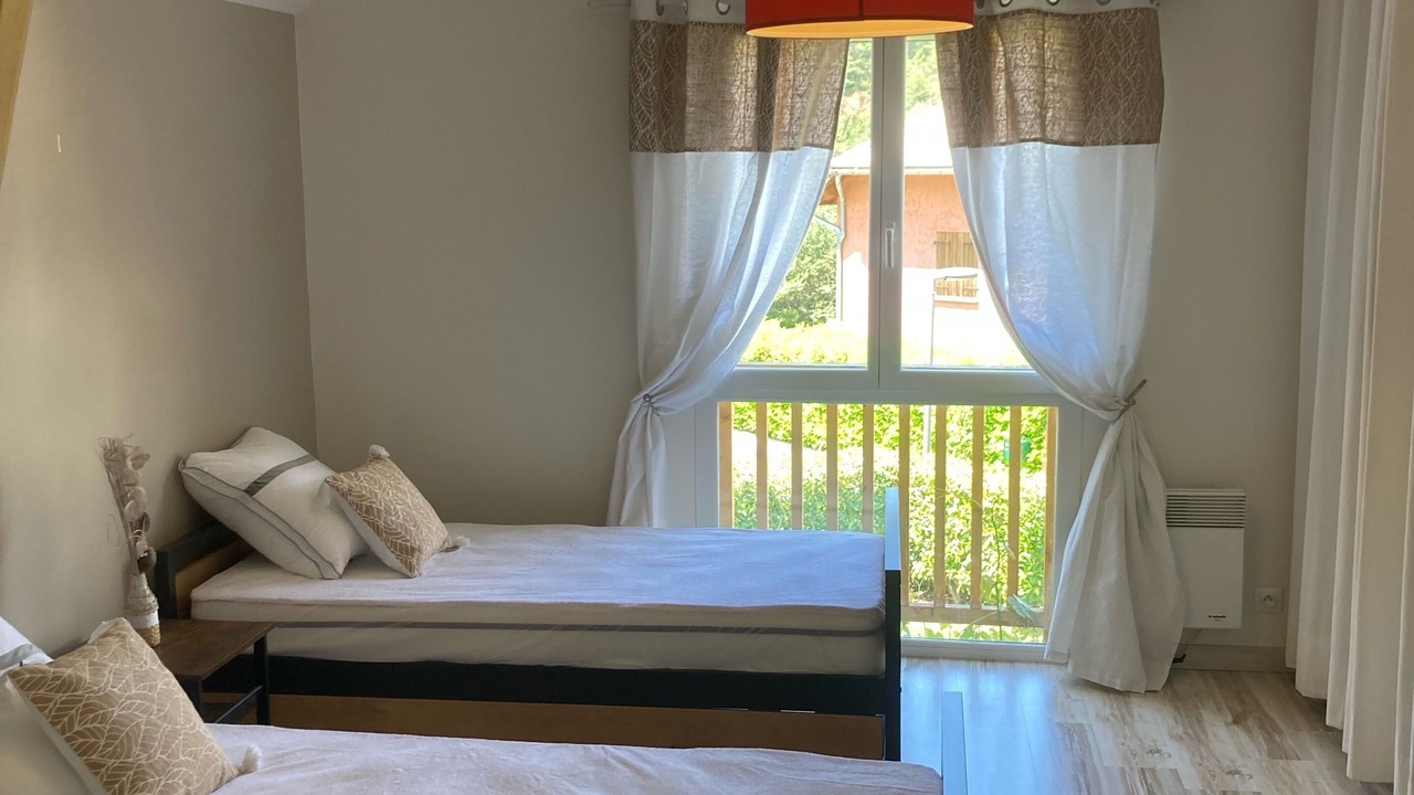 Photo of Bedroom in Savines-le-Lac