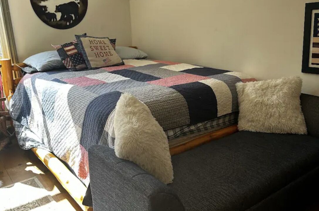 Photo of Bedroom in Levering