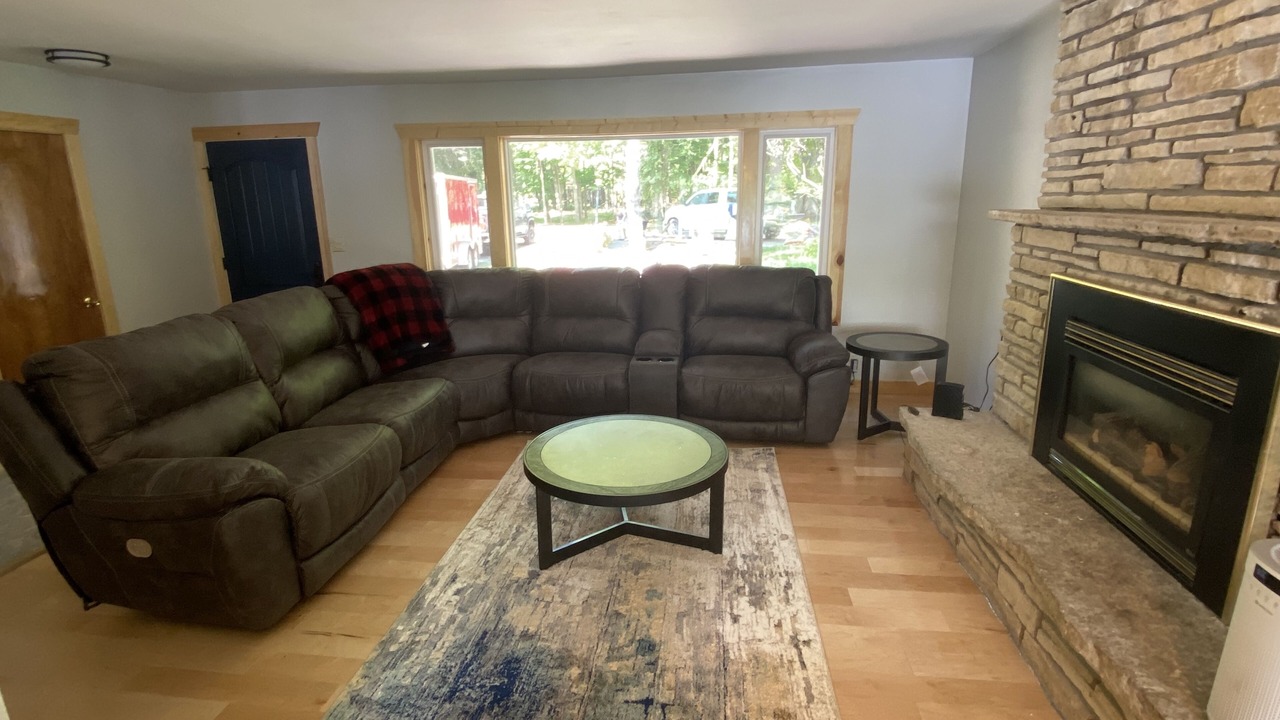 Photo of Livingroom in Iron River