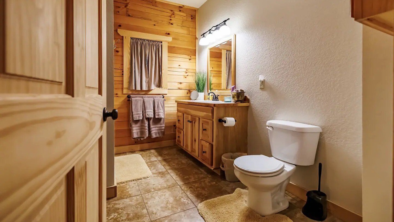 Photo of Bathroom in Winslow