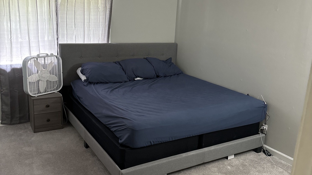 Photo of Bedroom in Aurora