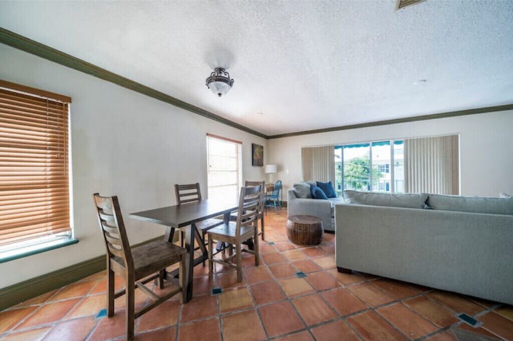 Photo of Others in Parrot Cove