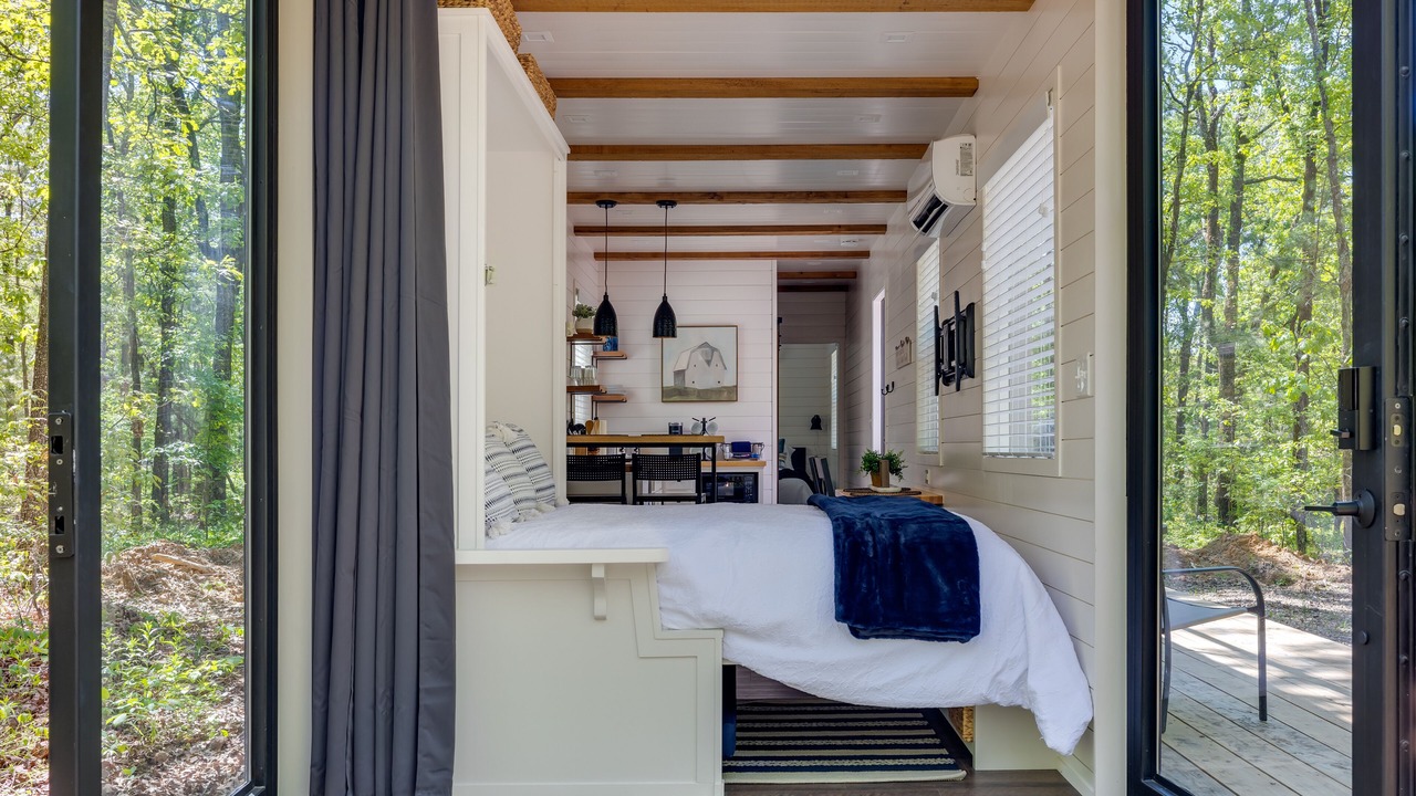 Photo of Bedroom in Pickens