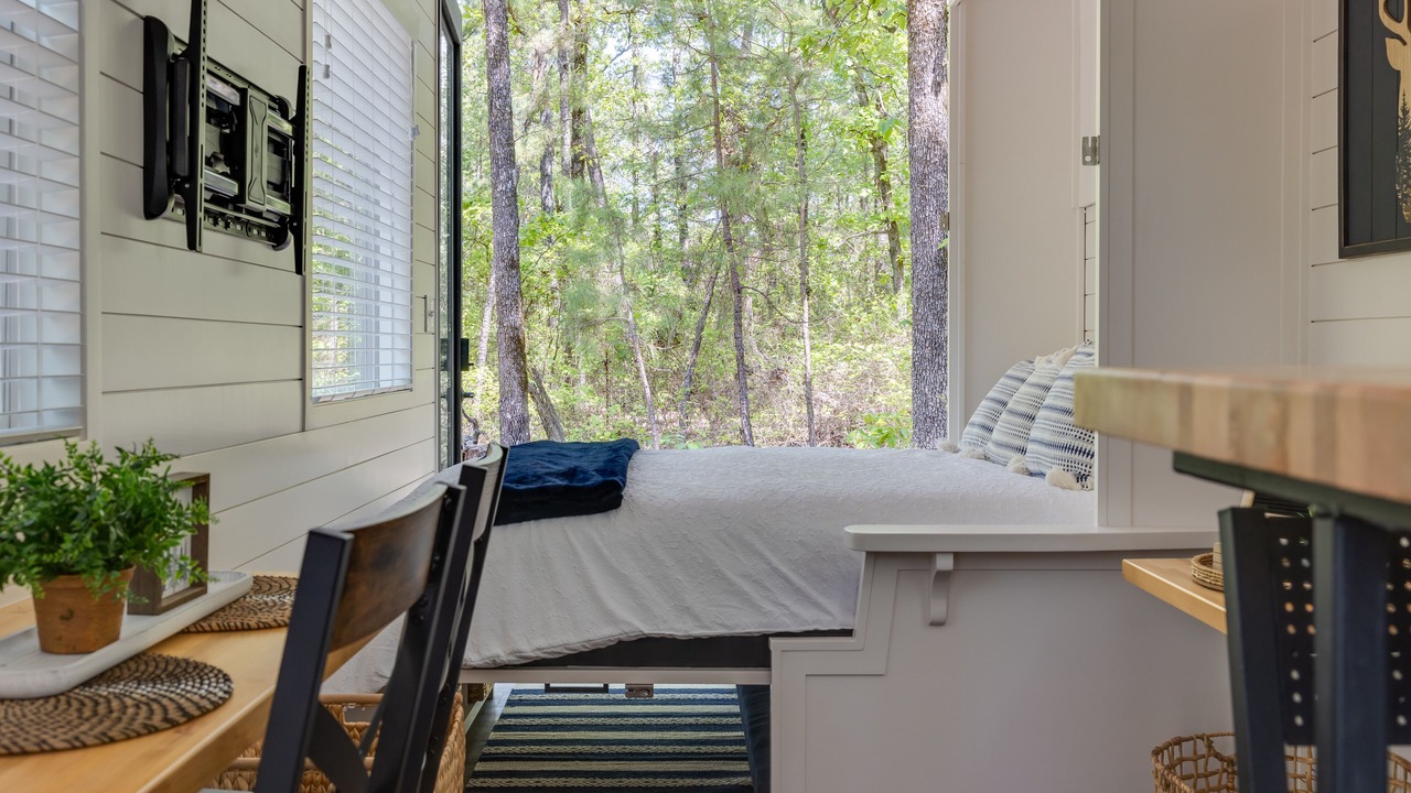 Photo of Bedroom in Pickens
