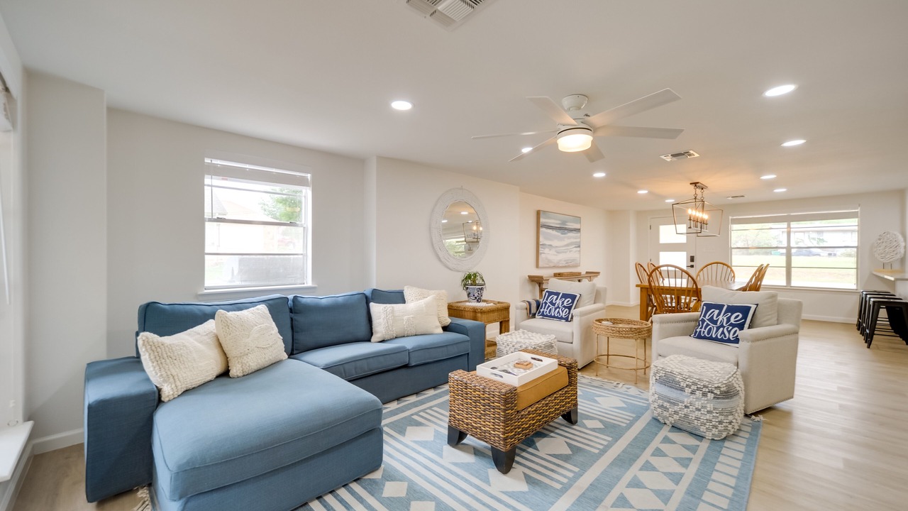 Photo of Livingroom in Granite Shoals