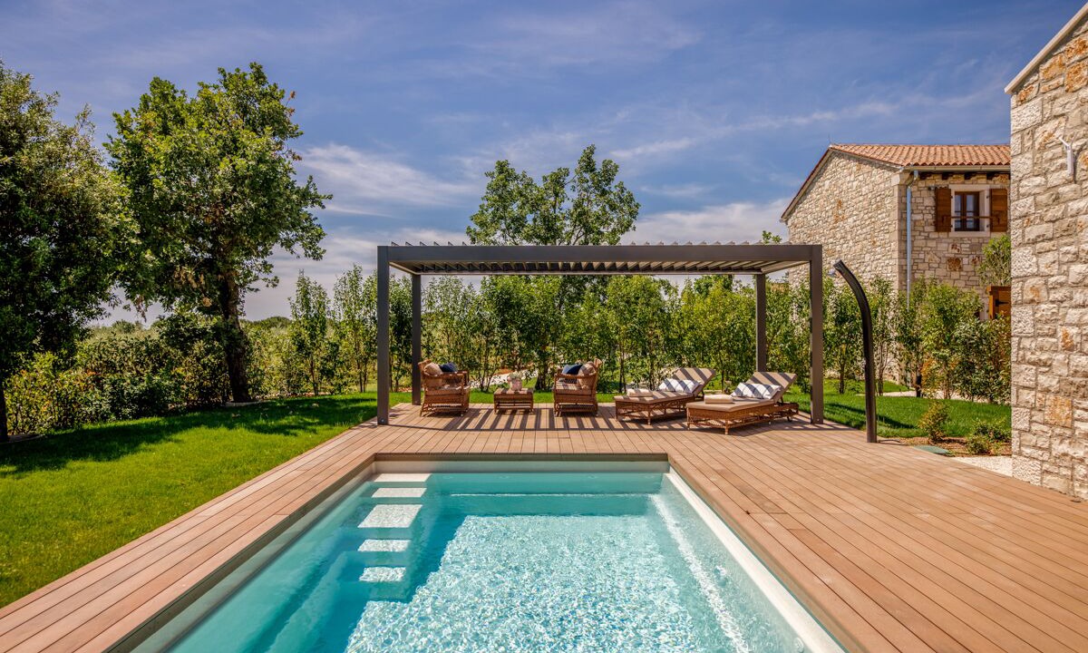Photo of Outdoor in Bale