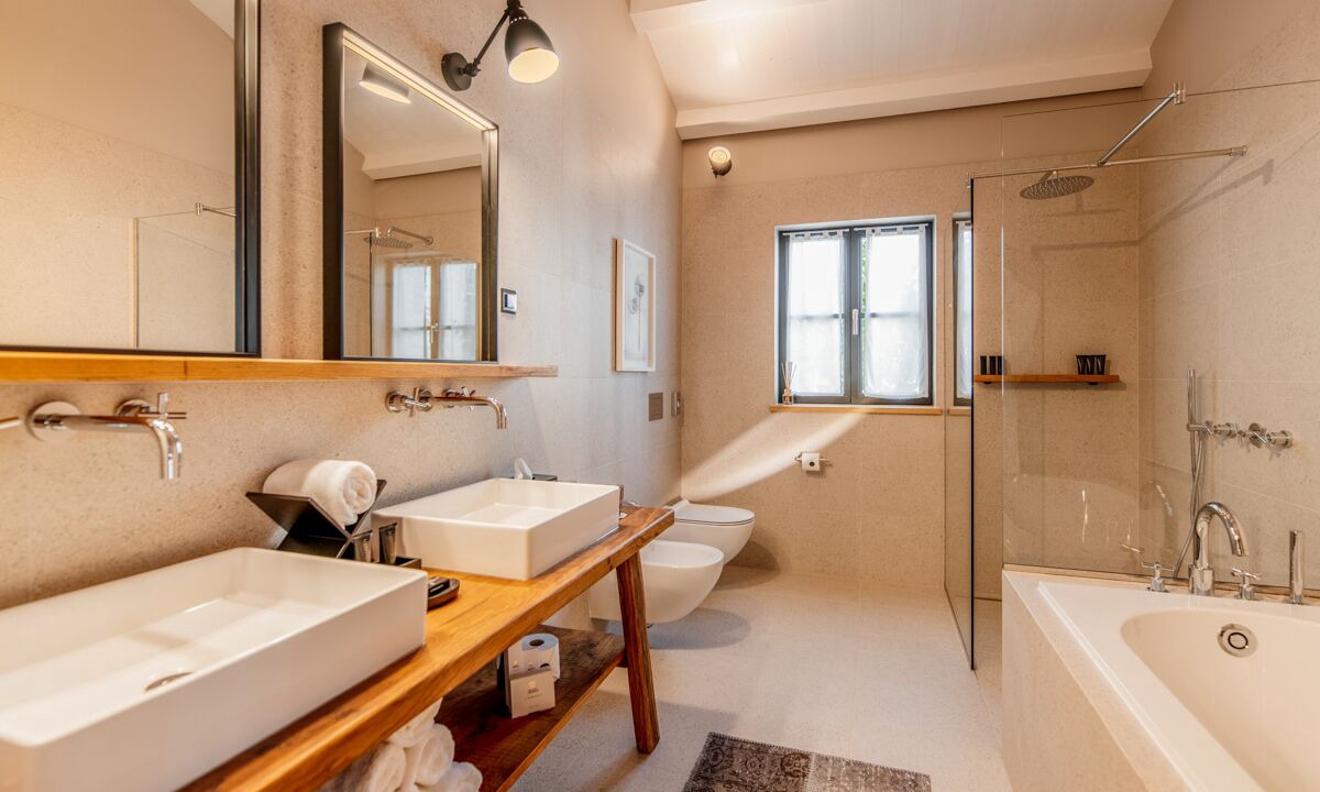 Photo of Bathroom in Bale