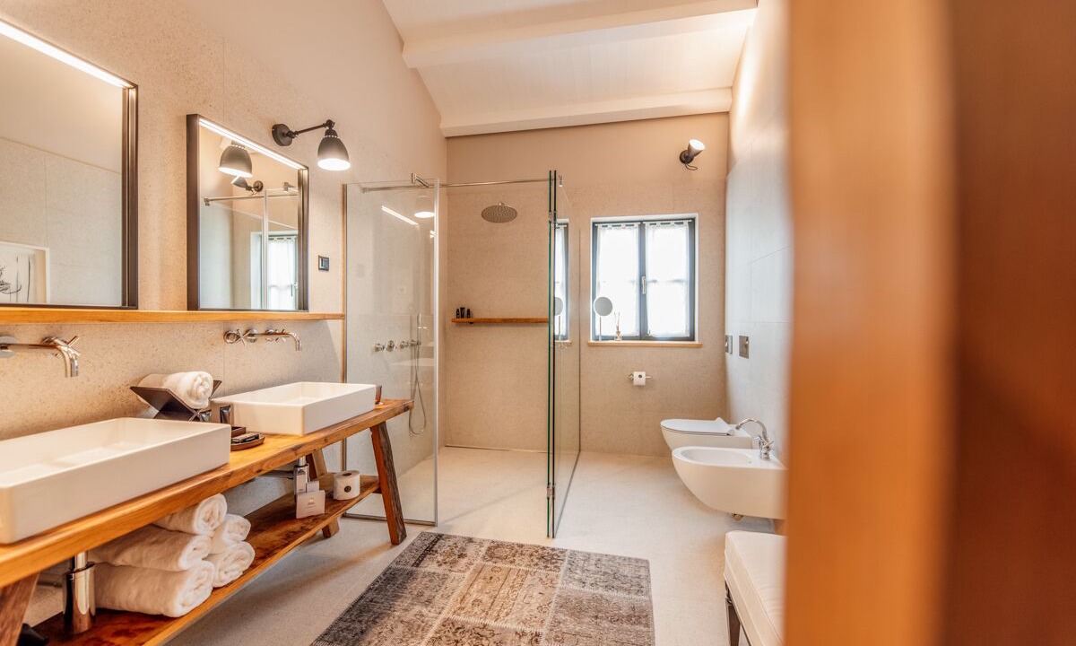 Photo of Bathroom in Bale