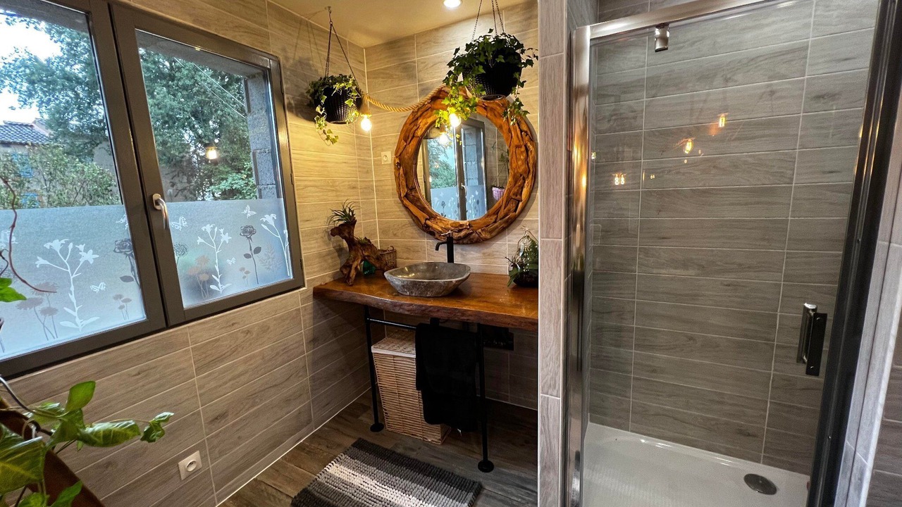 Photo of Bathroom in Saint-Felix-de-Tournegat