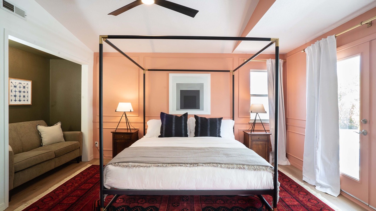 Photo of Bedroom in Albuquerque