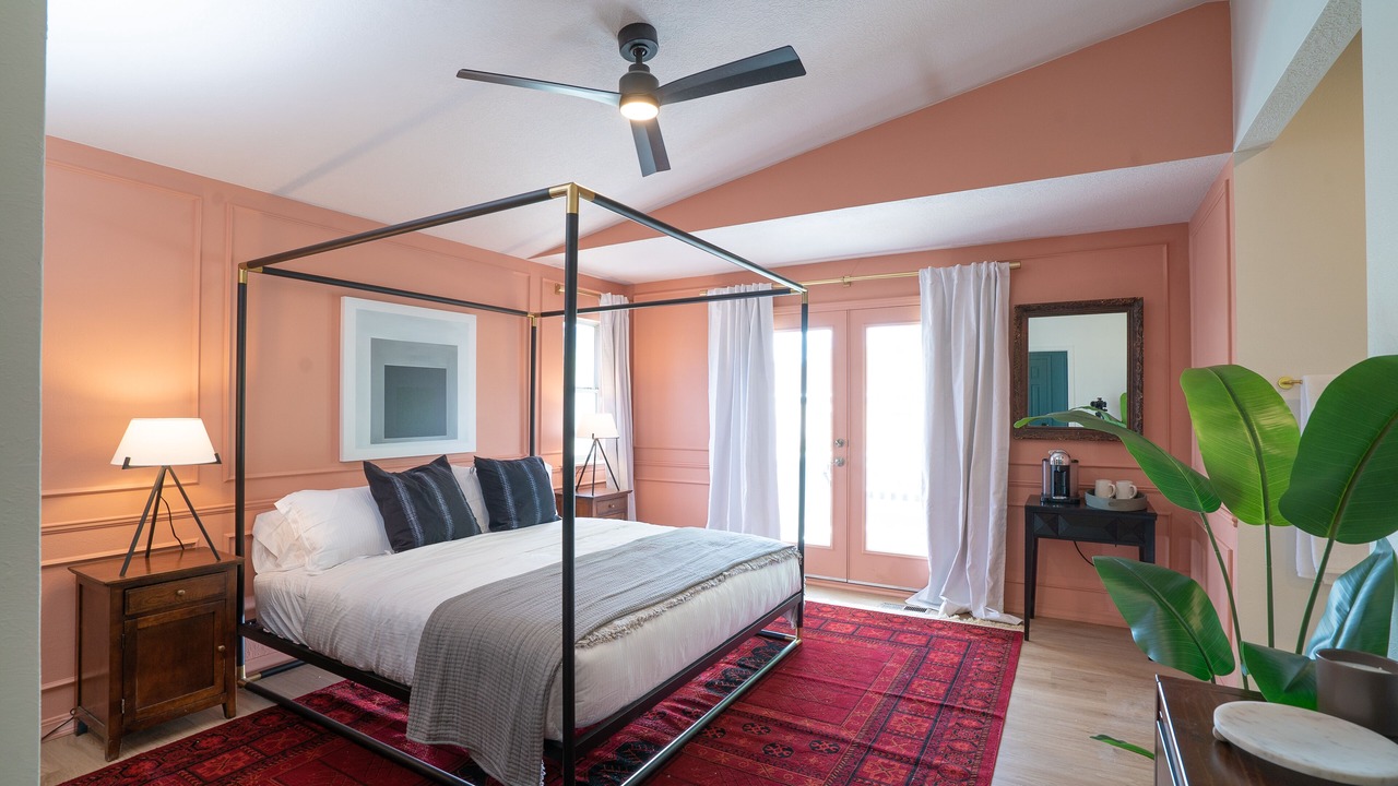 Photo of Bedroom in Albuquerque