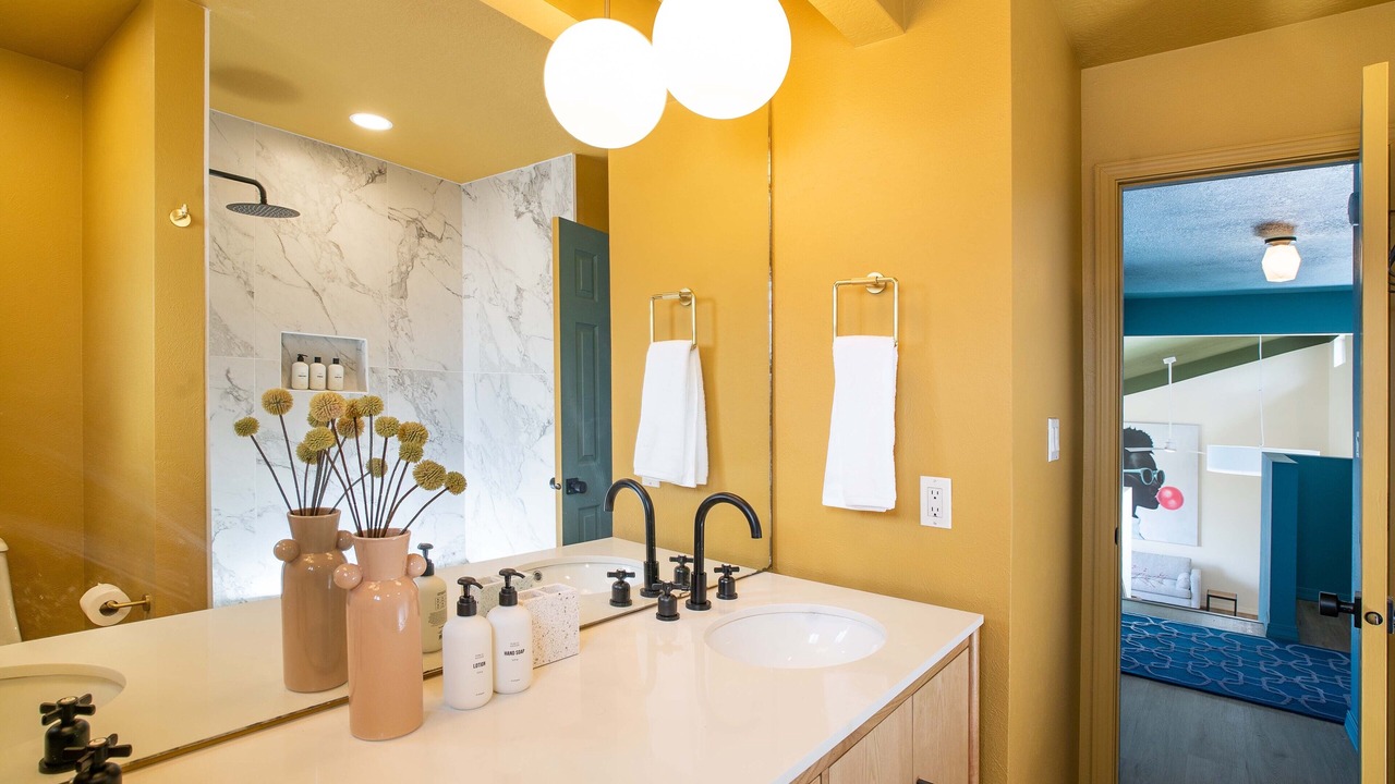 Photo of Bathroom in Albuquerque