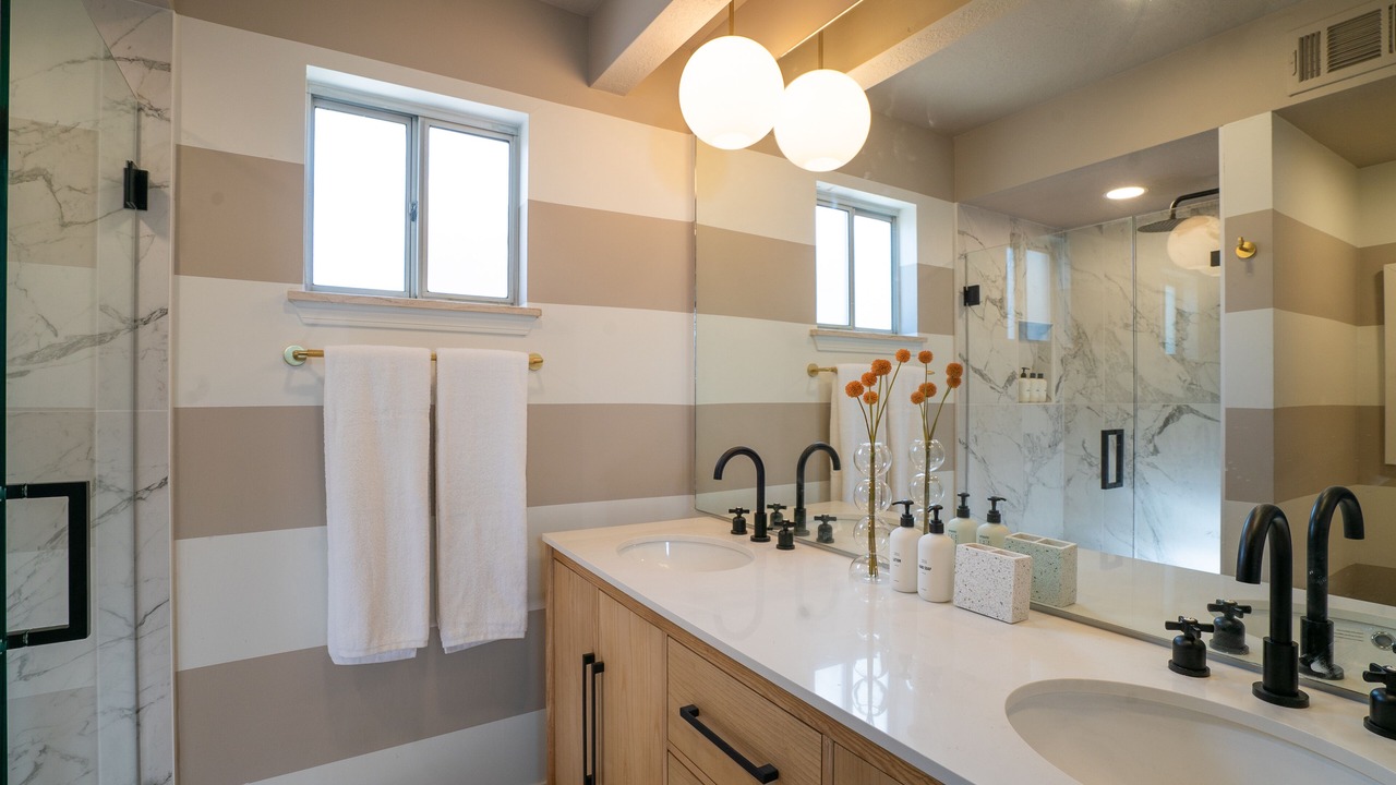 Photo of Bathroom in Albuquerque