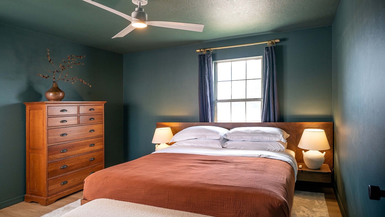 Photo of Bedroom in Albuquerque