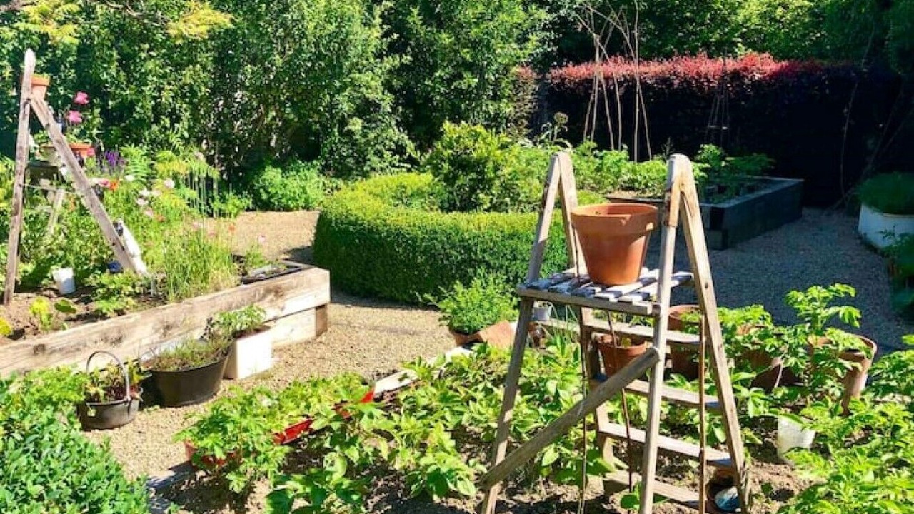 Photo of Outdoor in Broughton