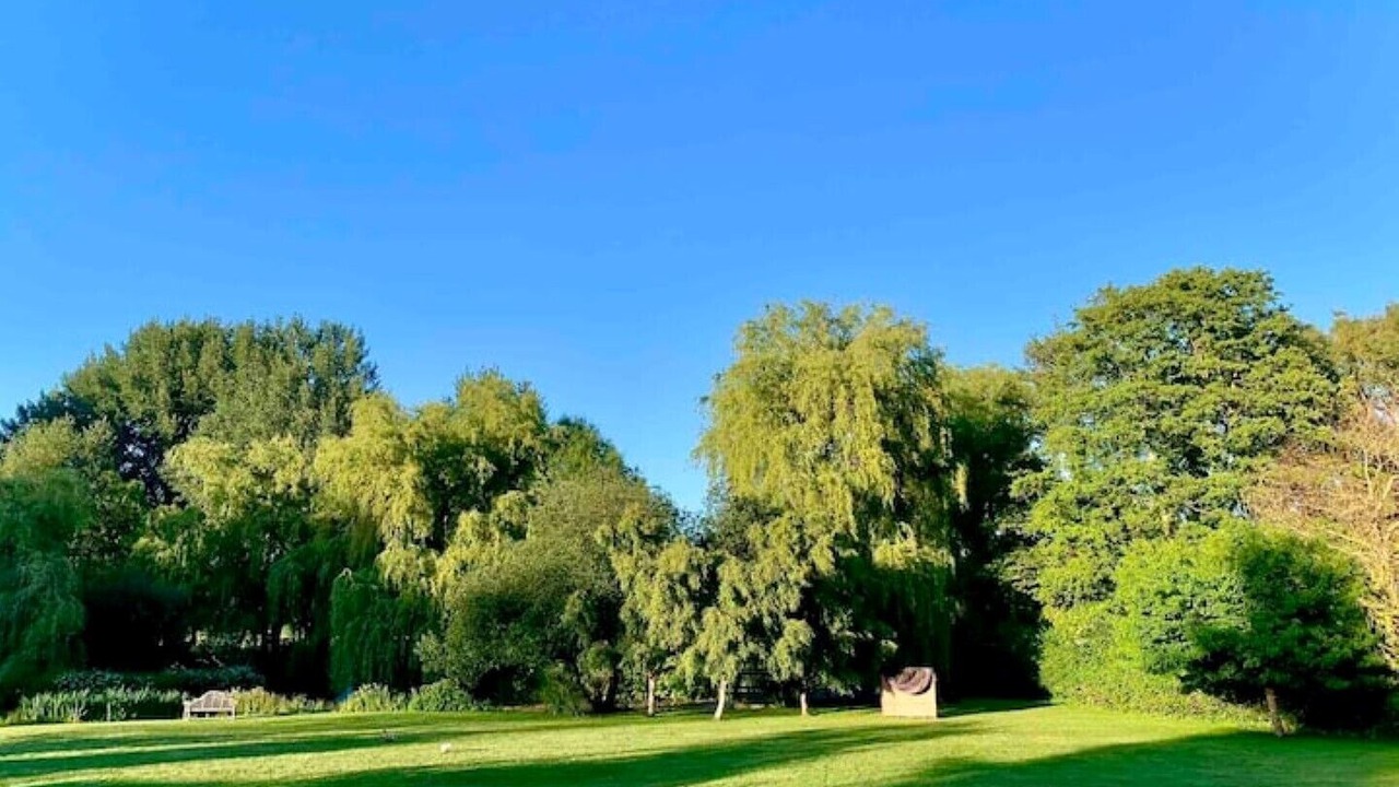 Photo of Others in Broughton