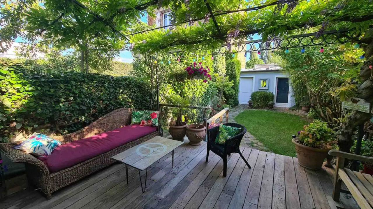 Photo of Patio Balcony in Saint-Cloud