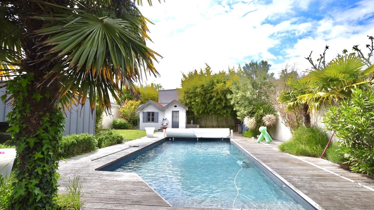 Photo of Outdoor in La Rochelle City Centre