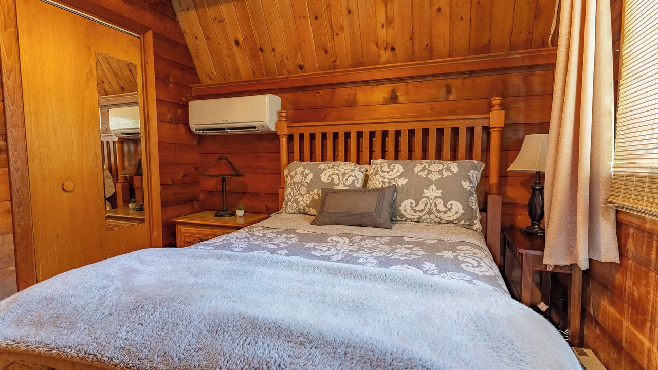 Photo of Bedroom in Fancy Gap