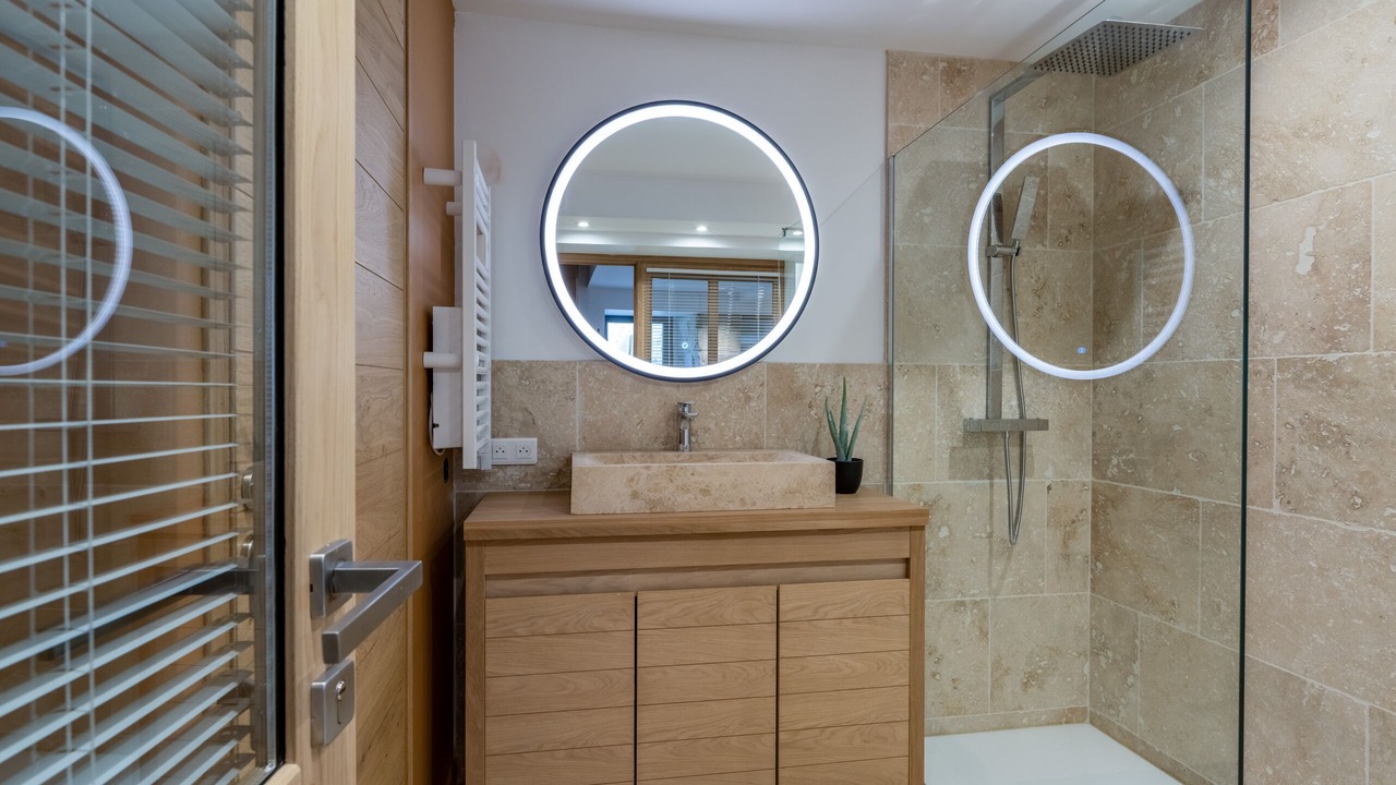 Photo of Bathroom in Lagnes