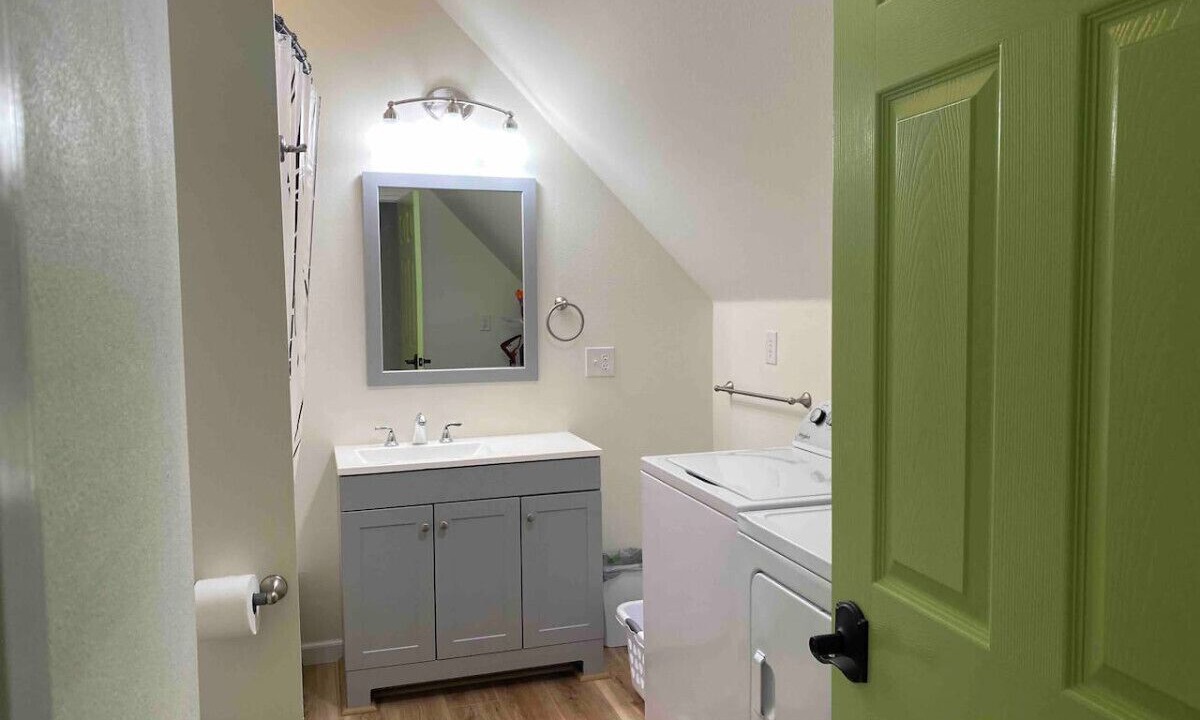 Photo of Bathroom in Talkeetna