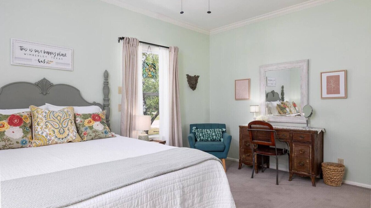 Photo of Bedroom in Wimberley