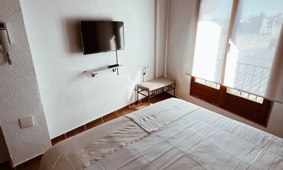 Photo of Bedroom in Mora d'Ebre