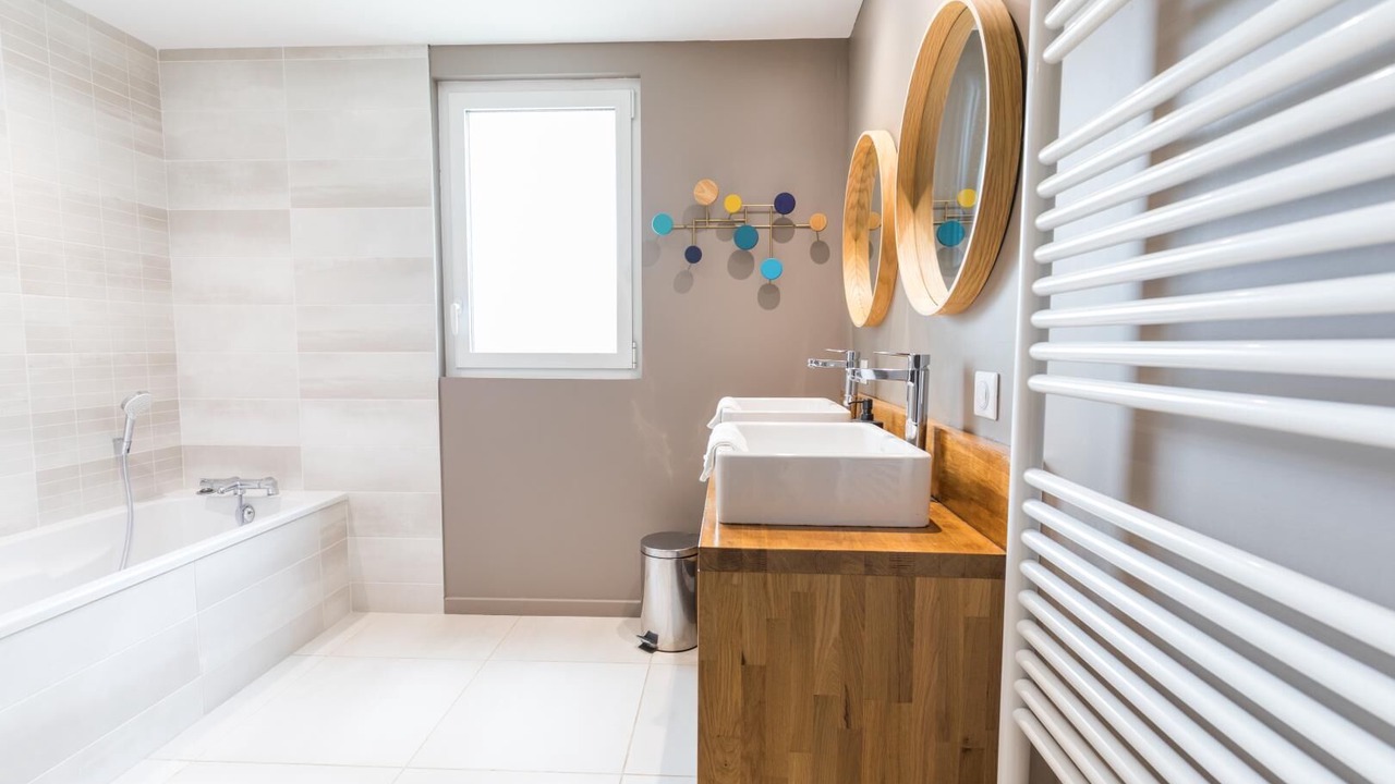 Photo of Bathroom in Herm