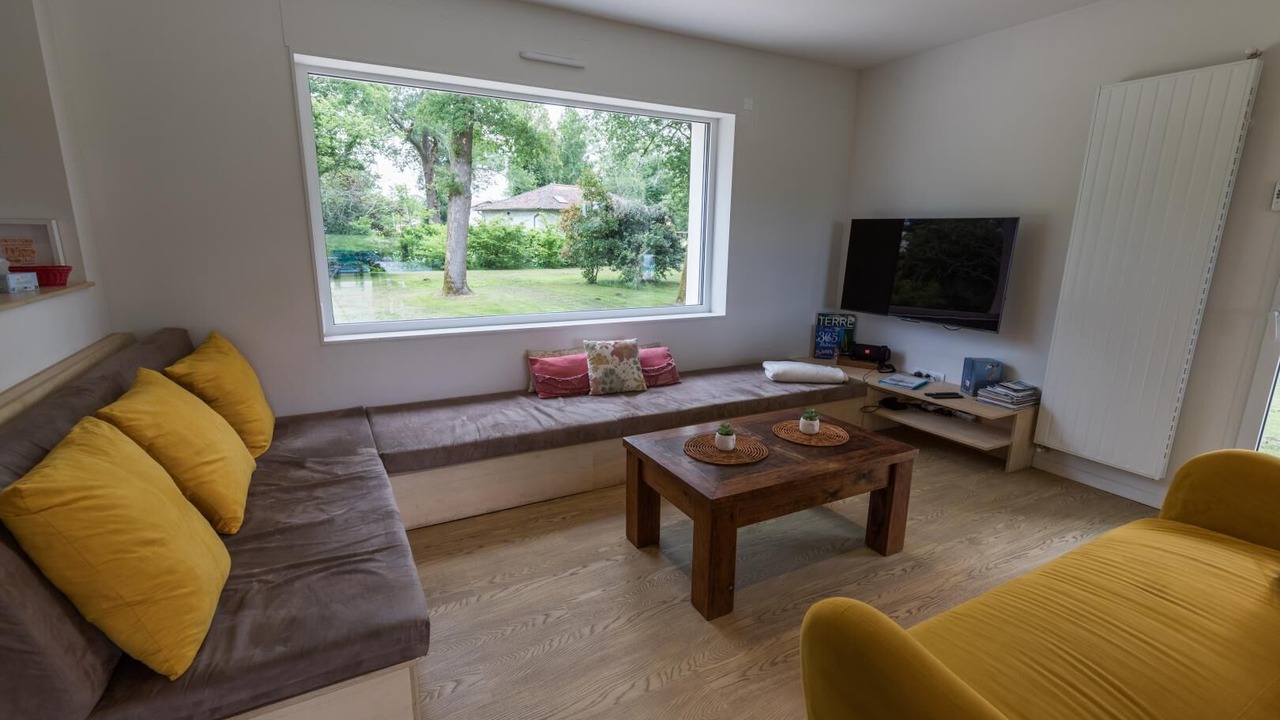 Photo of Livingroom in Herm