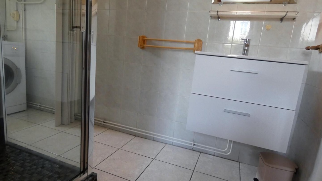 Photo of Bathroom in Mezos