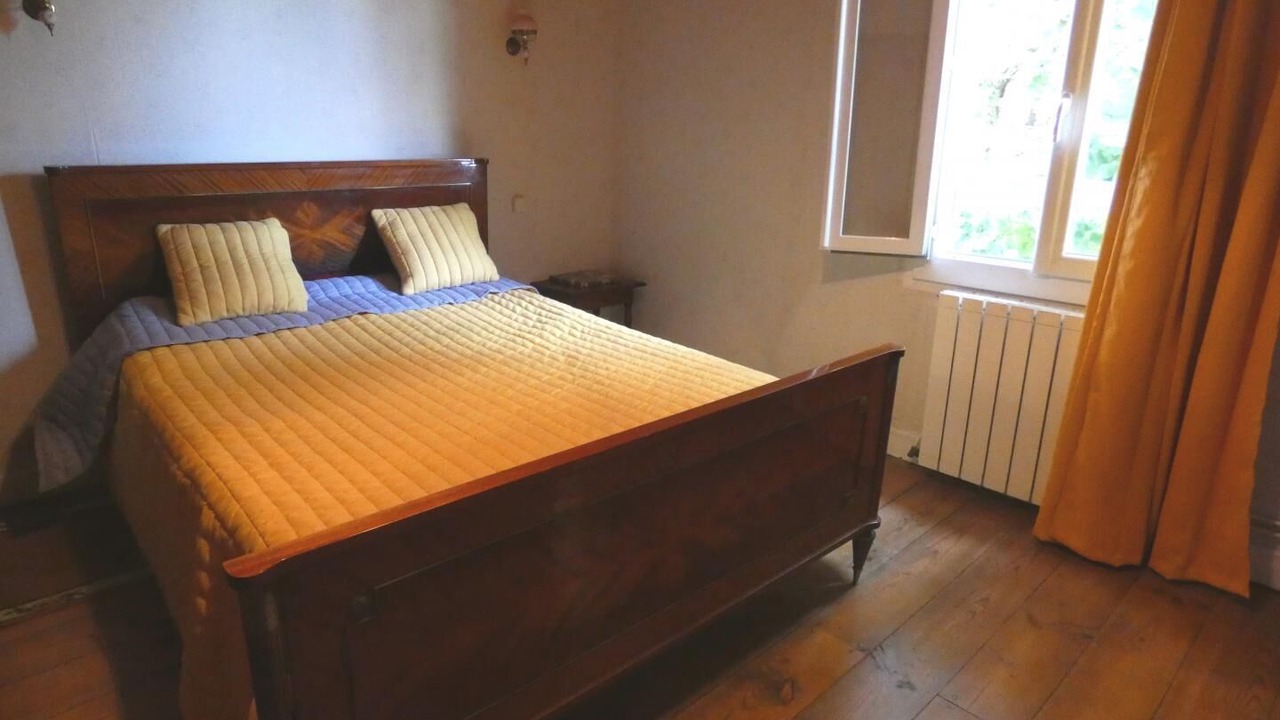 Photo of Bedroom in Mezos