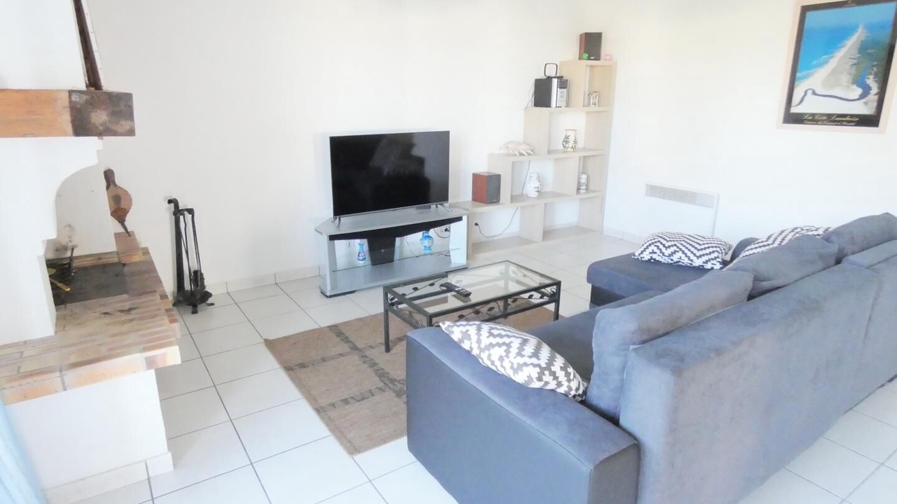 Photo of Livingroom in Herm